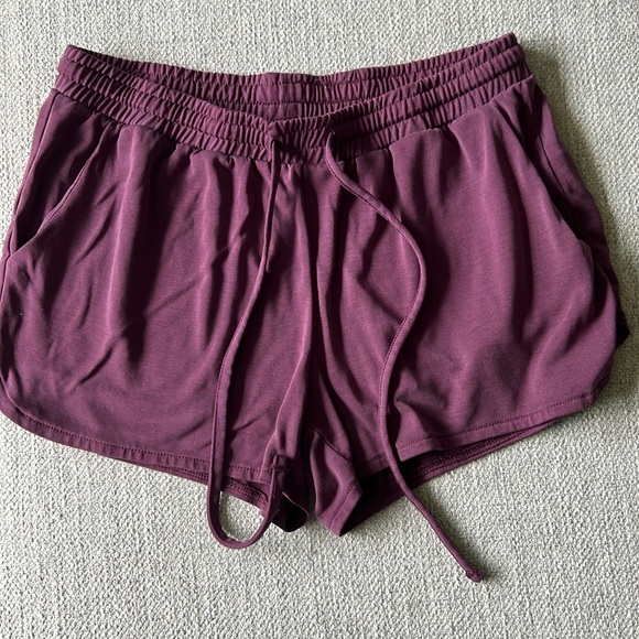 Aerie shorts - Picture 1 of 5